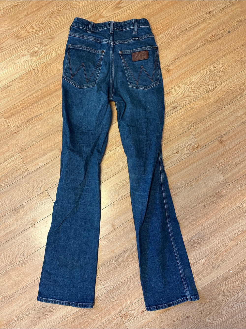 Wrangler Retro High Rise Bootcut Jeans - Picture 3 of 3